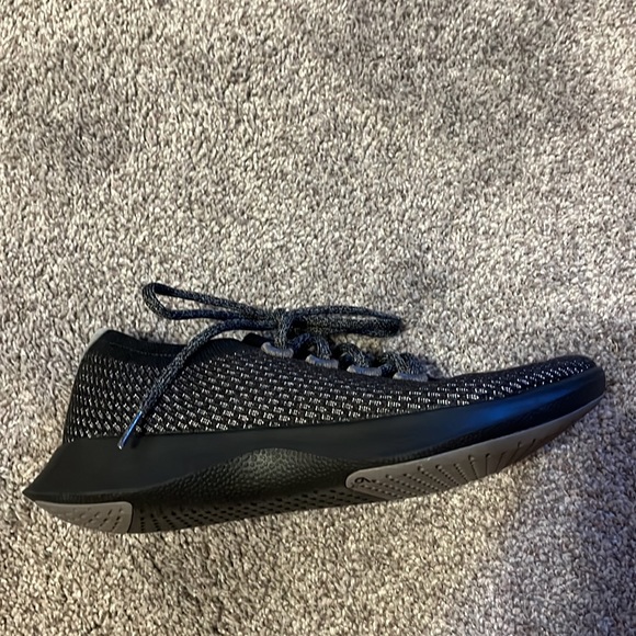 allbirds tennis shoes